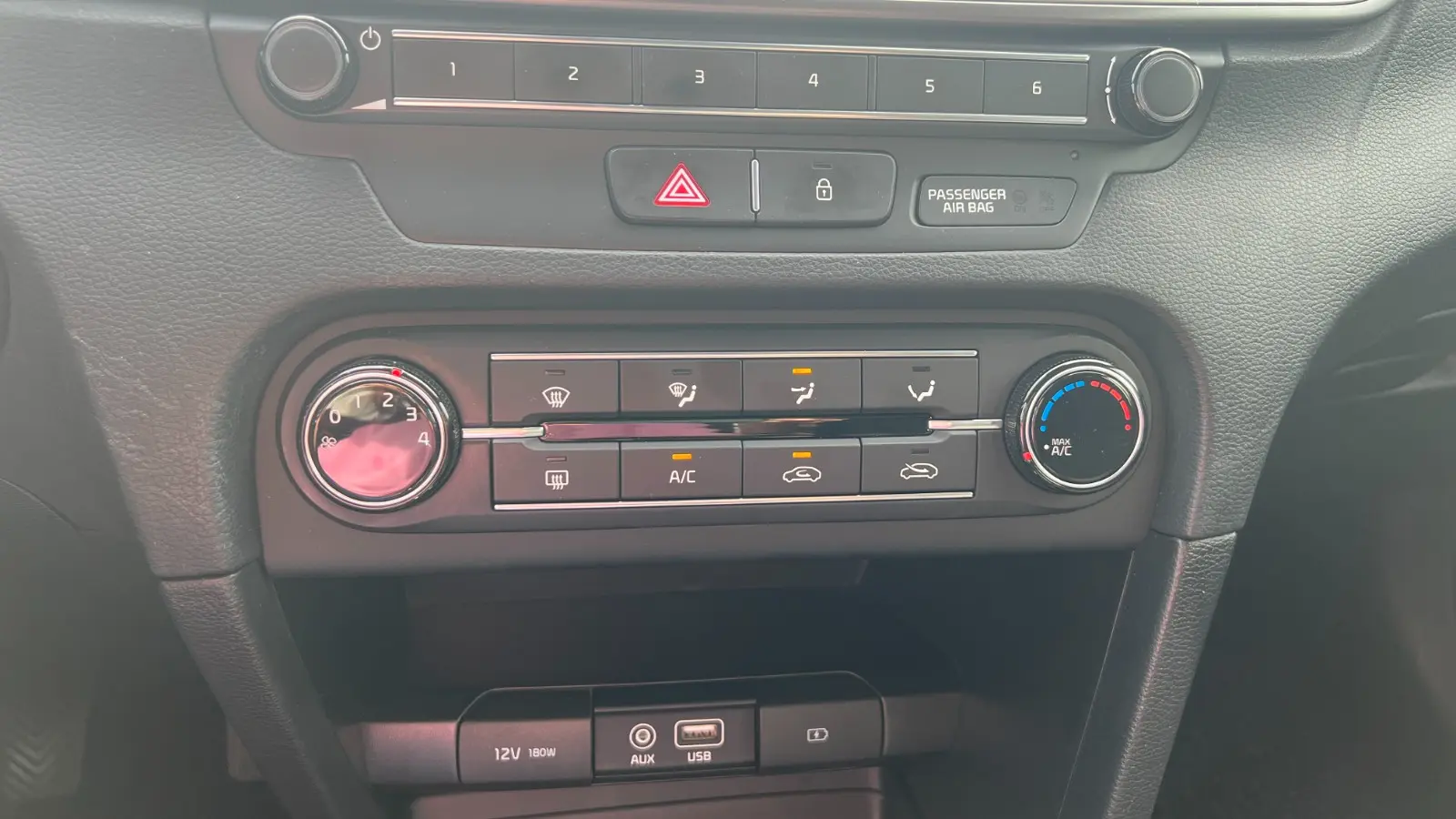 Kia cee'd Sportswagon /EU-Ausf./KIA Garantie 12/2027