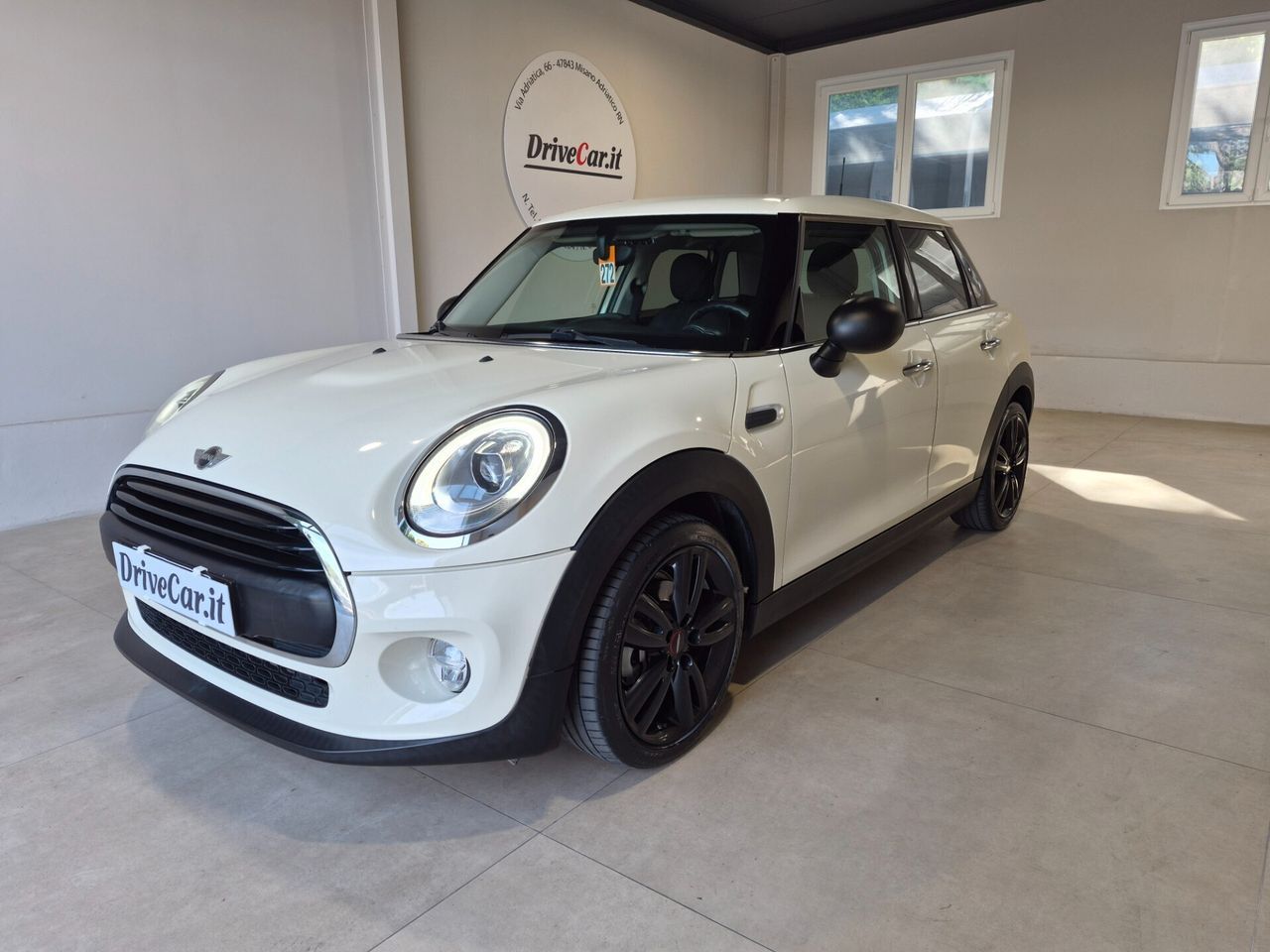 MINI MINI One 1.2 FIRST 75CV 5 PORTE C.17 JCW LED NAV