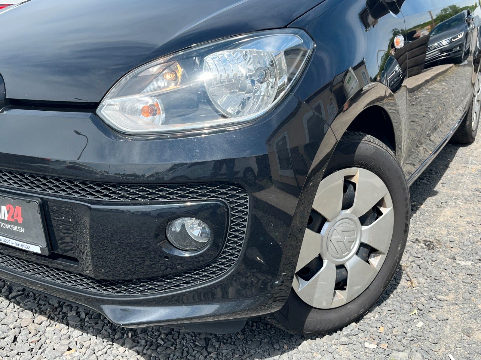 Fahrzeugabbildung Volkswagen up! 1.0 move Aut. Klima Sitzhzg SCHECKHEFT 2.HD