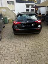 Mercedes-Benz A 180 d -