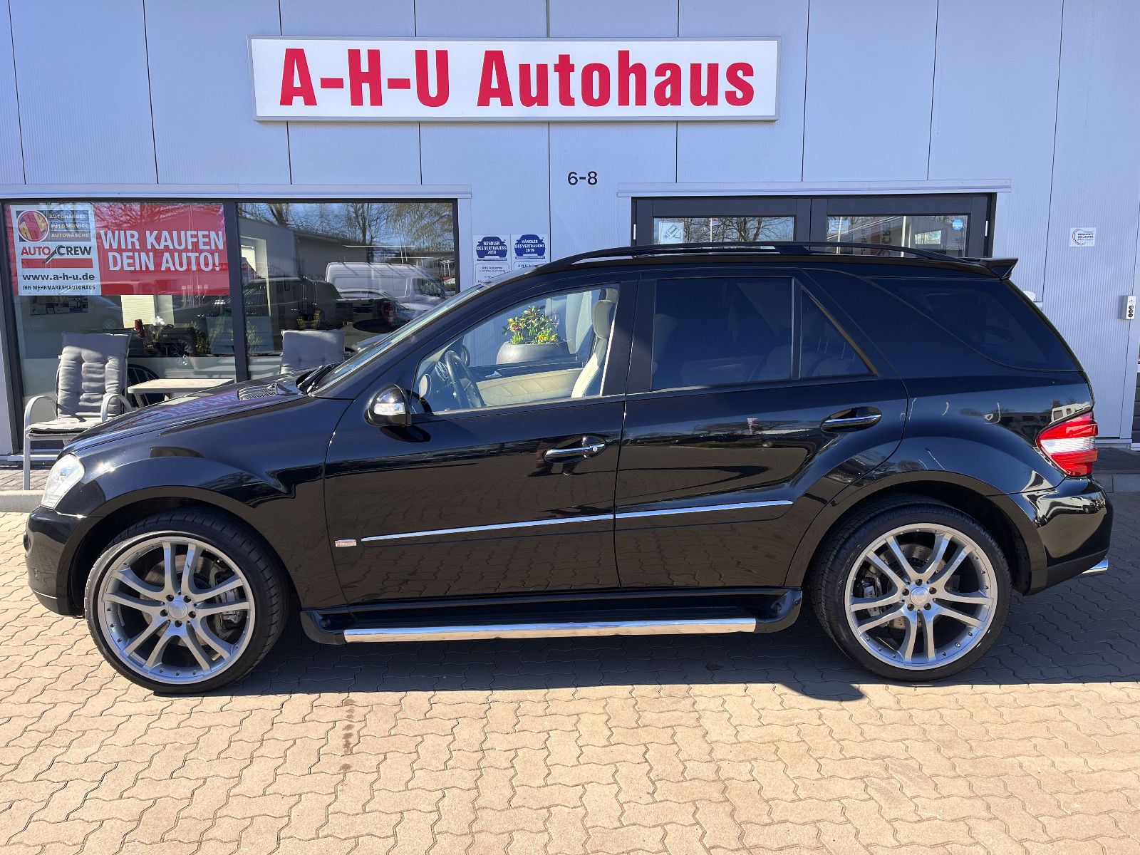 Fahrzeugabbildung Mercedes-Benz ML 420  CDI  Brabus Umbau
