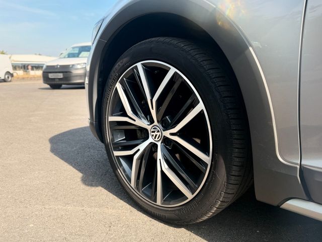 Volkswagen Passat Alltrack wie NEU LED*360Grad*4WD*PDC*ACC