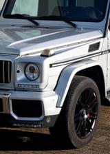 Mercedes-Benz G 63 AMG - : Silber, Schiebedach, Geländewagen