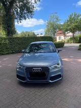 Audi A1 1.4 TFSI Attraction Attraction - Audi A1 in Hamburg
