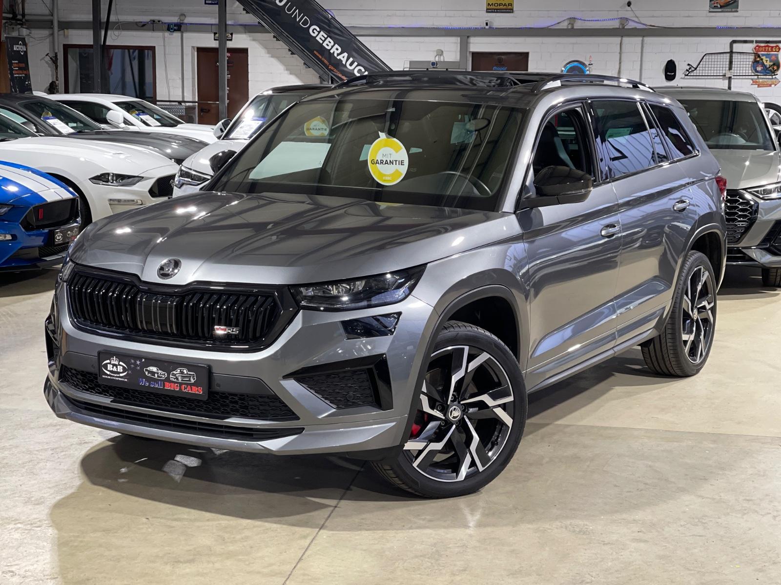 Skoda RS 4x4+PANO+AHK+SHZ HINTEN+SOUNDSYSTEM+GARANTIE