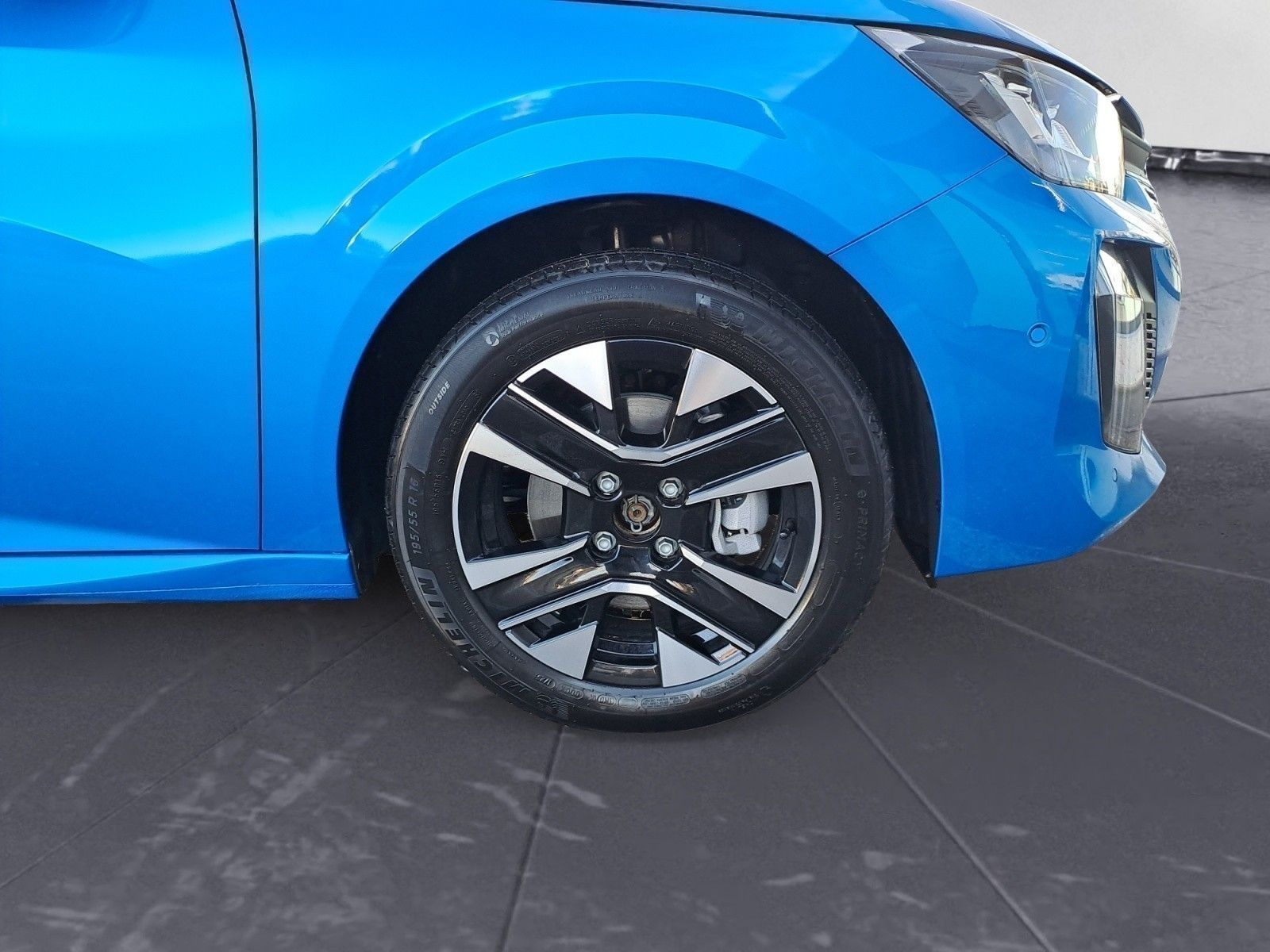 Peugeot 208 - Bild 10