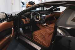 Fahrzeugabbildung Ferrari FF 6.3 V12 *DAYTONA/CUOIO/LIFT/VOLL*