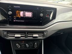 Fahrzeugabbildung Volkswagen Polo 1.0 TSI R-Line LED APP SHZ ACC 17``