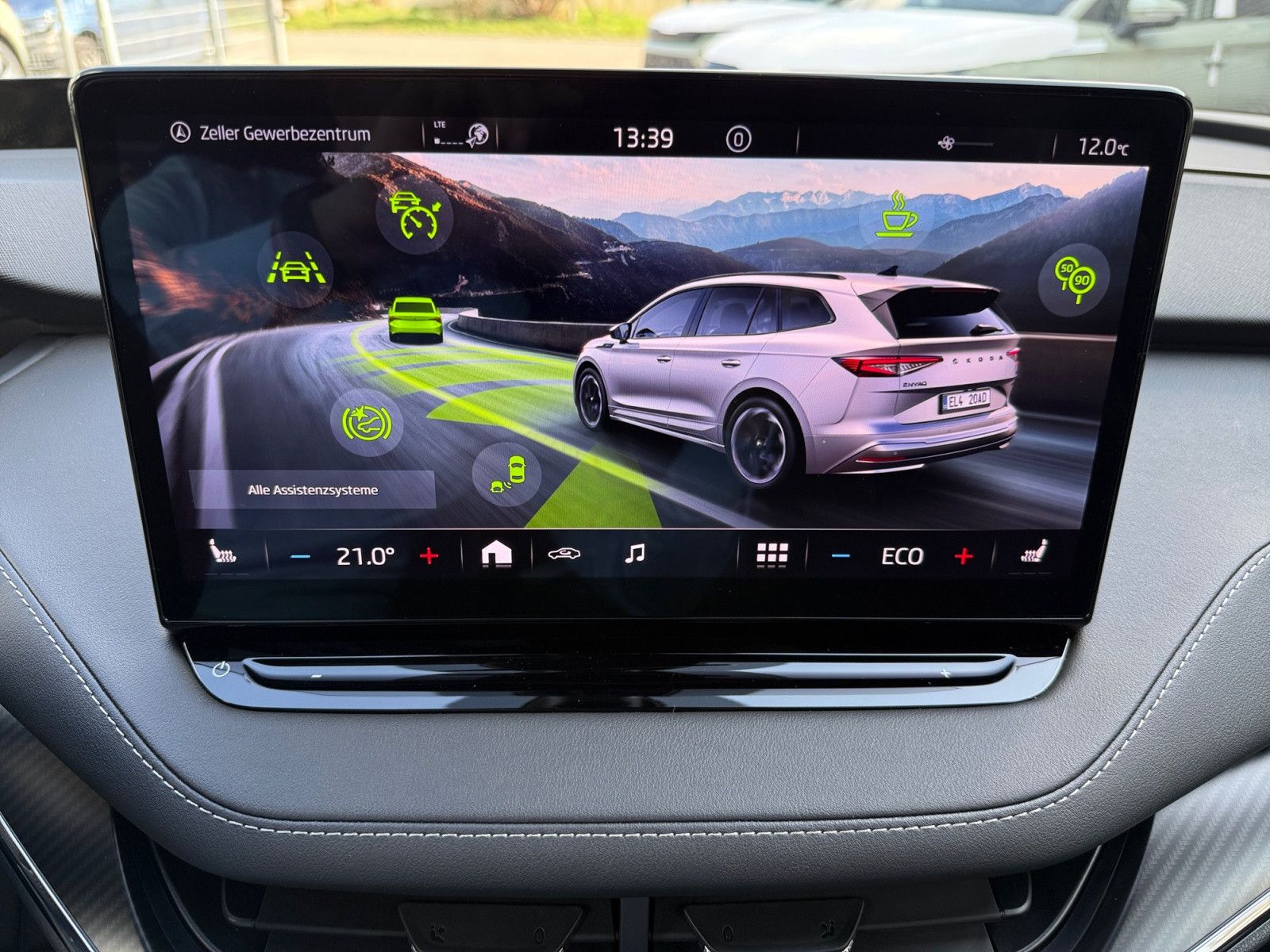 Enyaq 80X Sportline Wärmepumpe Matrix Kamera AHK