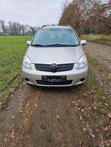 Toyota Corolla Verso, 1. Hand, TÜV neu, 79... - gebrauchte Toyota Corolla Verso aus dem Jahr 2002