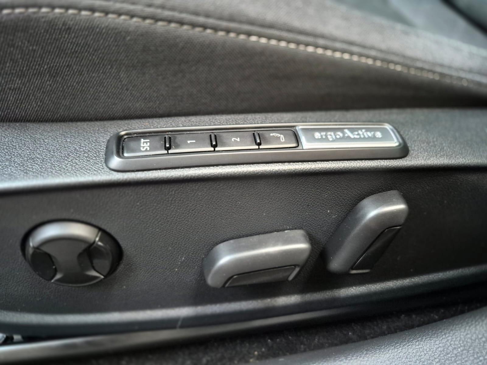 Volkswagen Golf VIII Var. Life 2.0 TDI DSG AHK ACC 1,99%*, миниатюра 12