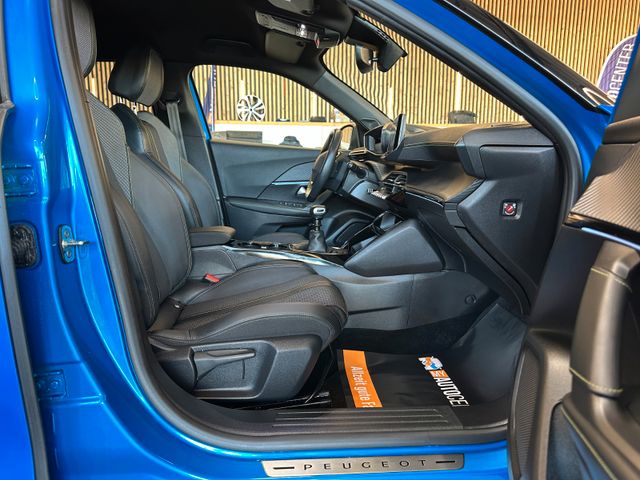 Peugeot 2008 GT *1. Hand*Klima*SHZ*Navi*360° Kamera*AHK*