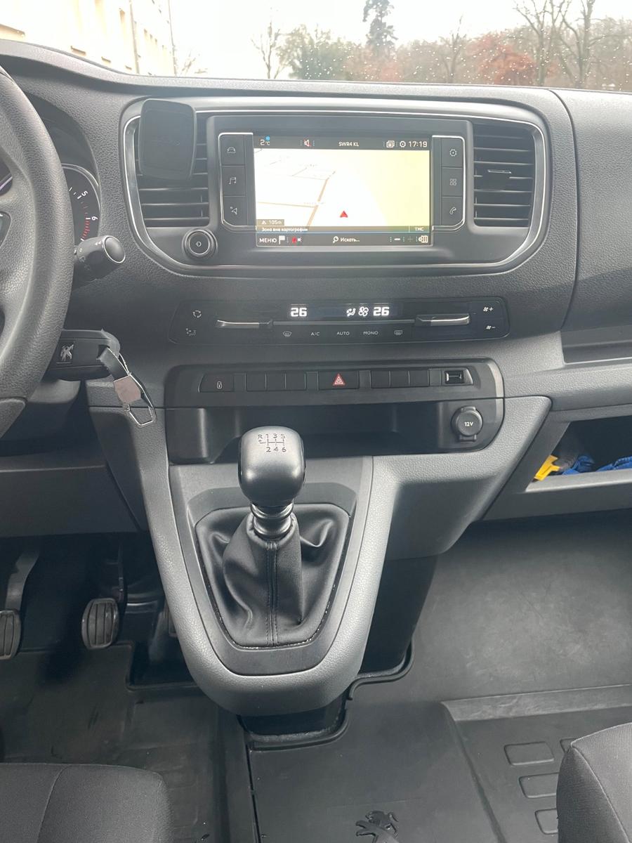 Peugeot Expert/traveller  Navi 8 sitz L2