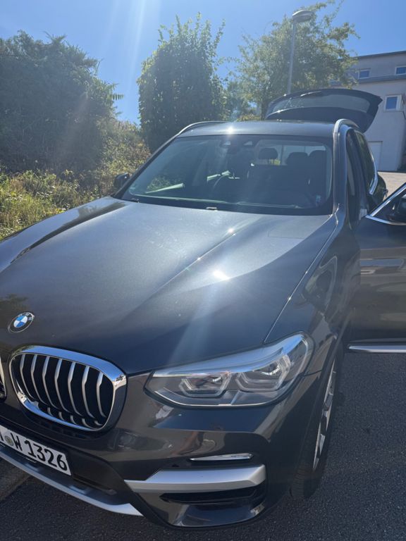 Image of BMW X3