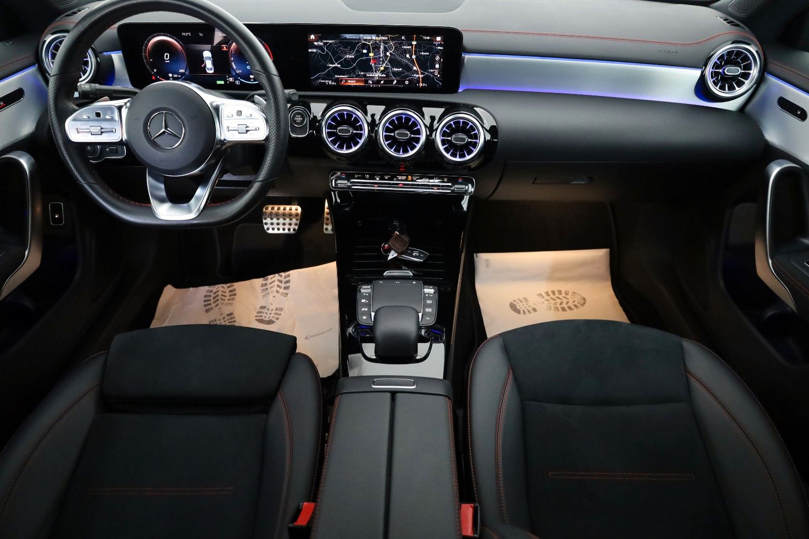 Fahrzeugabbildung Mercedes-Benz CLA 250 e Coupe AMG line,T.Leder,Navi,LED,SH,Kam
