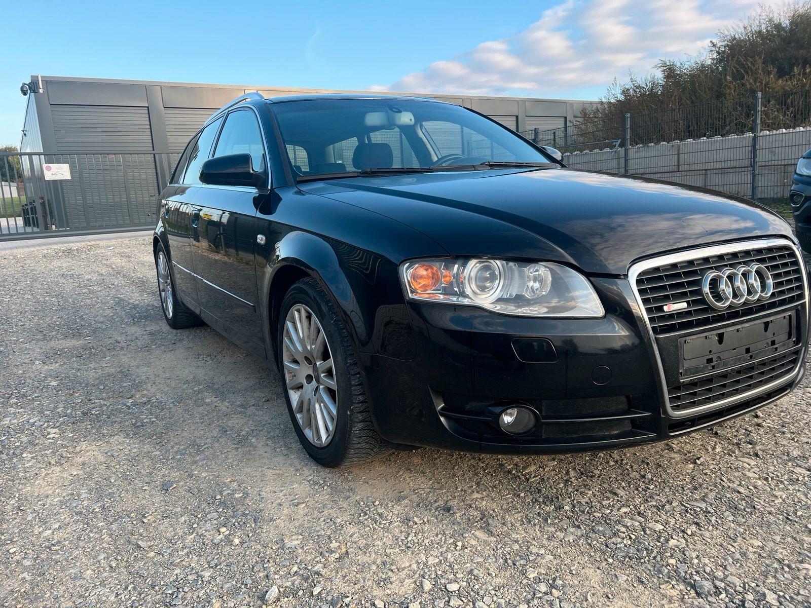 Audi A4 2005 — вигляд ззаду
