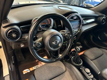 MYAUTOCENTER – Gebraucht- und Jahreswagen mit Werkstattservice in Pfaffenhofen MINI Mini 5-trg. Cooper D *Navi*Pano*