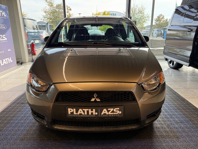 Mitsubishi Colt Inform
