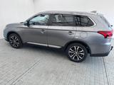 Mitsubishi Outlander Diamant Edition 2WD - Mitsubishi Gebrauchtwagen in Magdeburg
