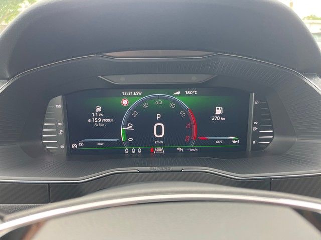Skoda Superb Combi 2.0TSI DSG Sportline+ACC+Kamera+LED foto 14