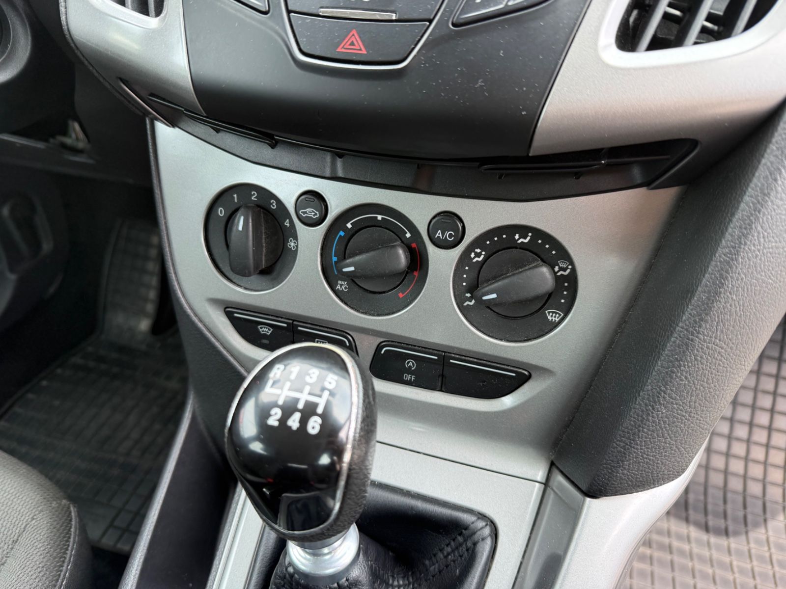 Focus Turnier Trend*1.6 TDCI*KLIMA*TÜV 06.2027