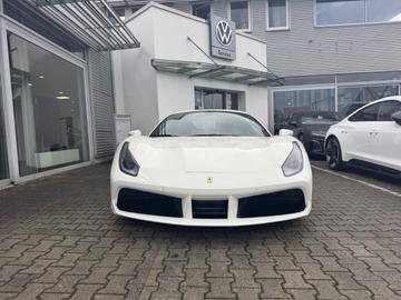 صورة 2 لـ 2017 Ferrari 488 GTB