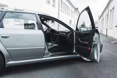 Fahrzeugabbildung Audi RS6 4.2 Handschalter *über 60k€ investiert*MwSt*