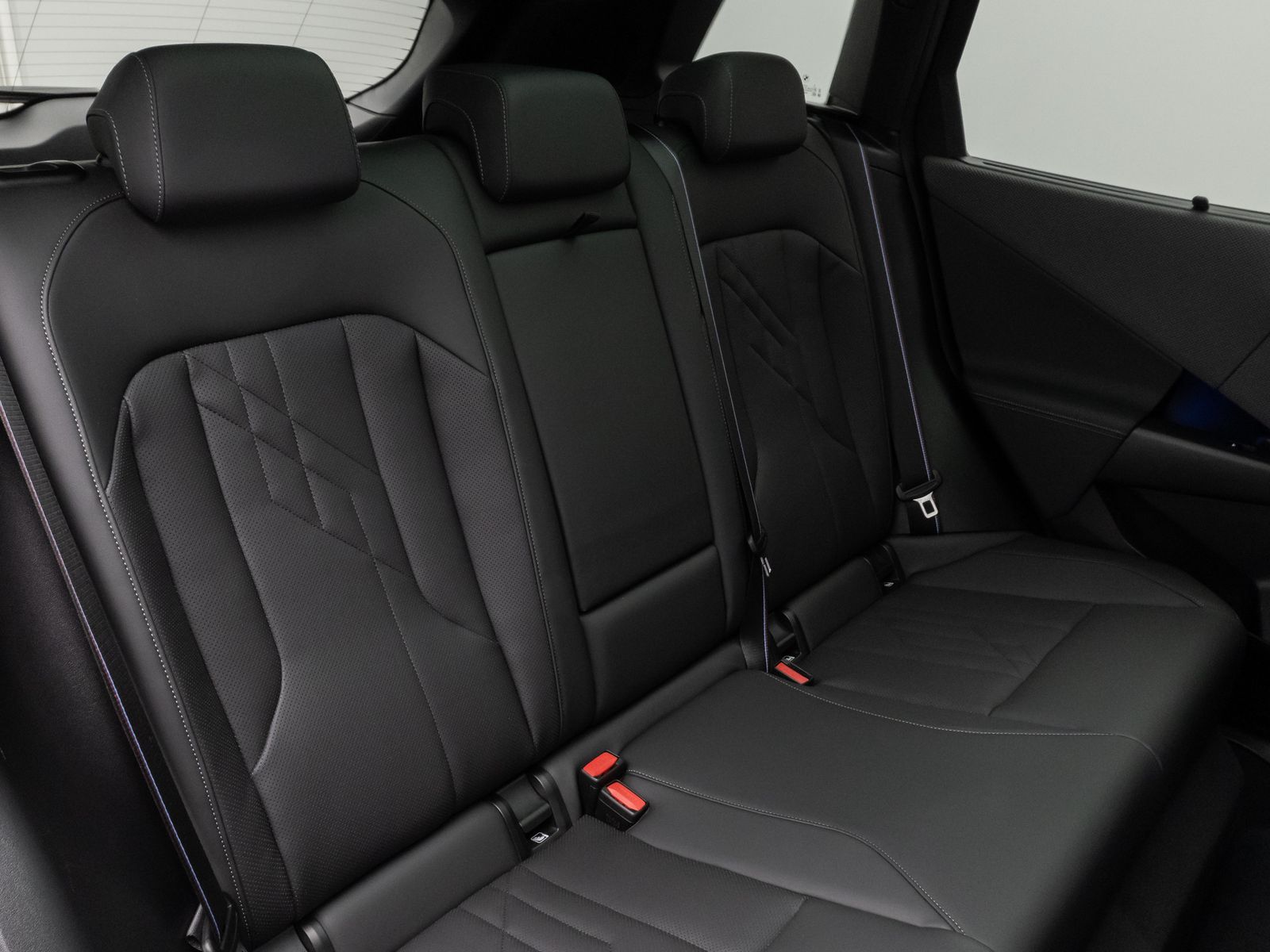 Fahrzeugabbildung BMW X3 M50 Panorama 360°HUD DAB H/K Komfort Alarm