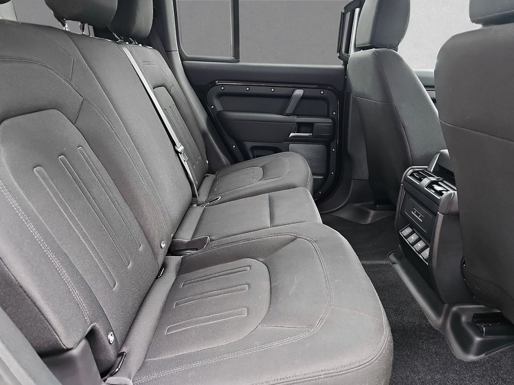 Land Rover Defender 110 D200