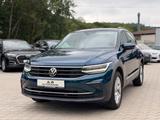 Volkswagen Tiguan Life 4Motion 2.0TDI/ACC/LED/AHK/APP-Conne - VW Tiguan Life Gebrauchtwagen
