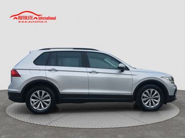 Volkswagen Tiguan - 4