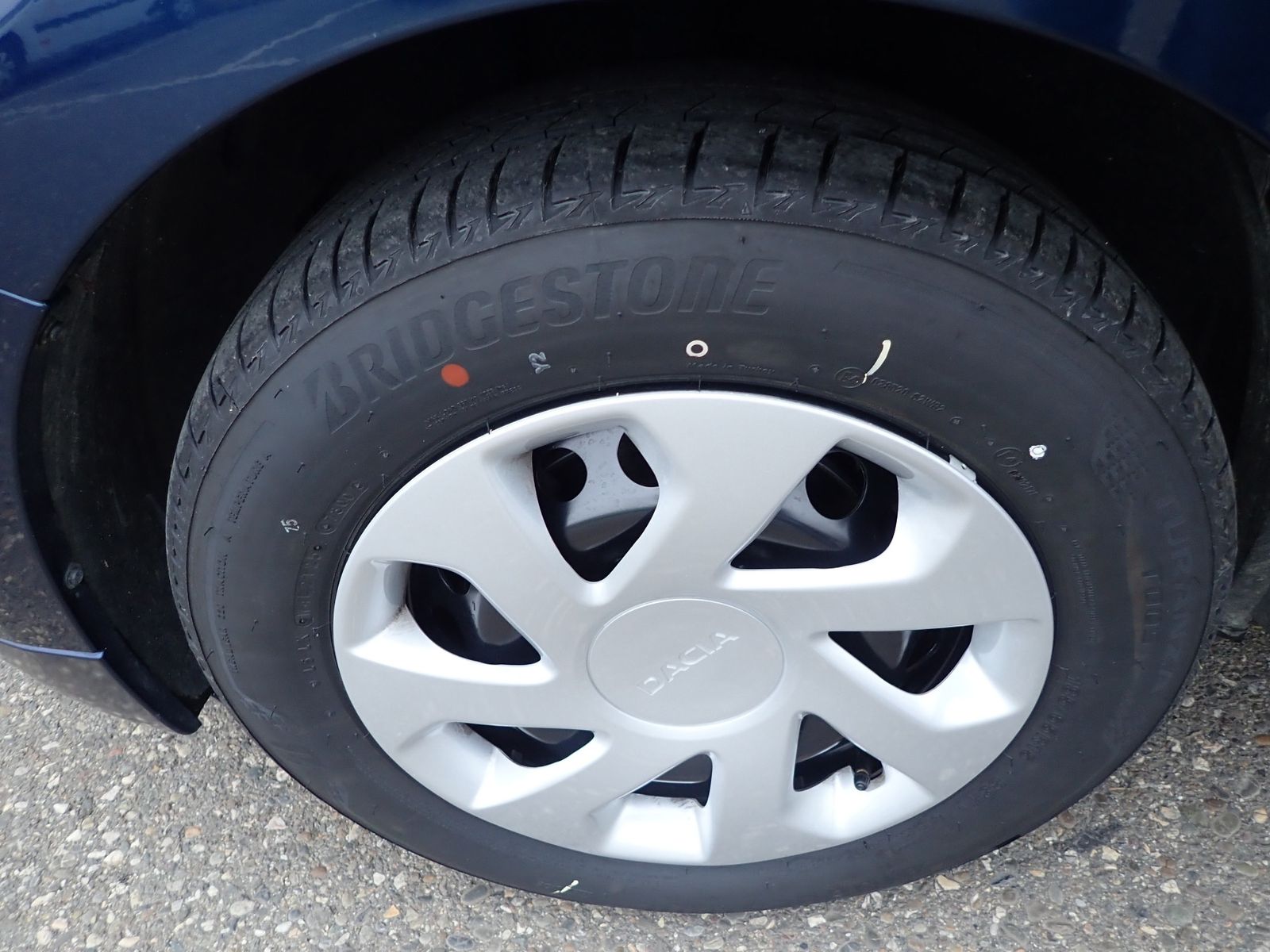 Fahrzeugabbildung Dacia Sandero II Essential SCe 75