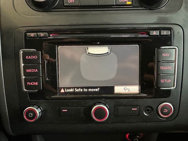 MYAUTOCENTER – Gebraucht- und Jahreswagen mit Werkstattservice in Pfaffenhofen Volkswagen Touran Comfortline *7-Sitzer*Freisprech*Klima*