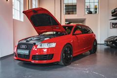 Fahrzeugabbildung Audi RS6 Avant 5.0 V10  *MWST./MISANOROT/CERAMIC*