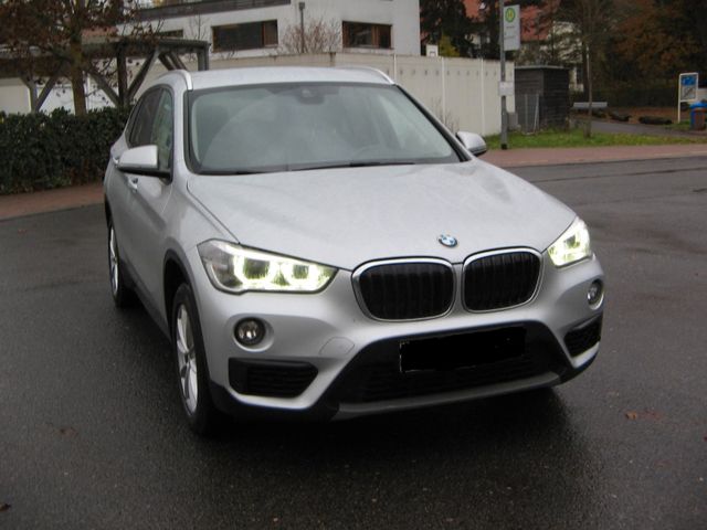 BMW X1 xDrive18dAdvantage/HUD/NAVI GROß/KAMERA/SPORT