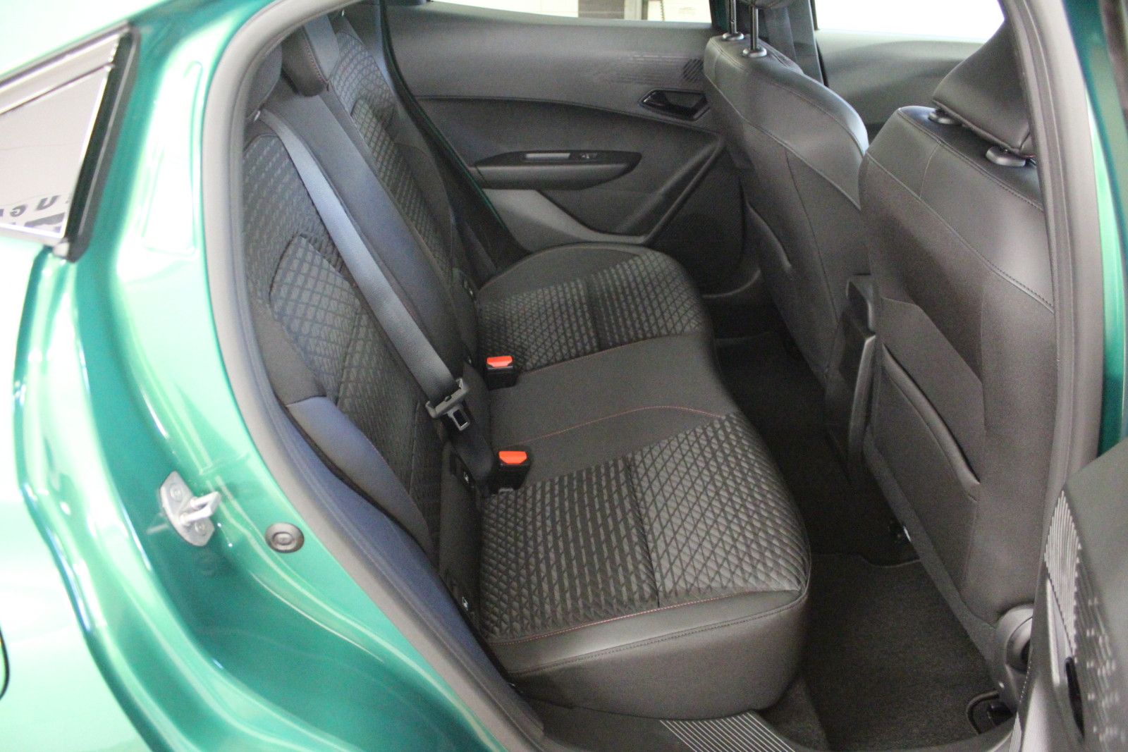 Fahrzeugabbildung Renault Clio TCe 115 Techno *Winter-Paket*Rückfahrkamera