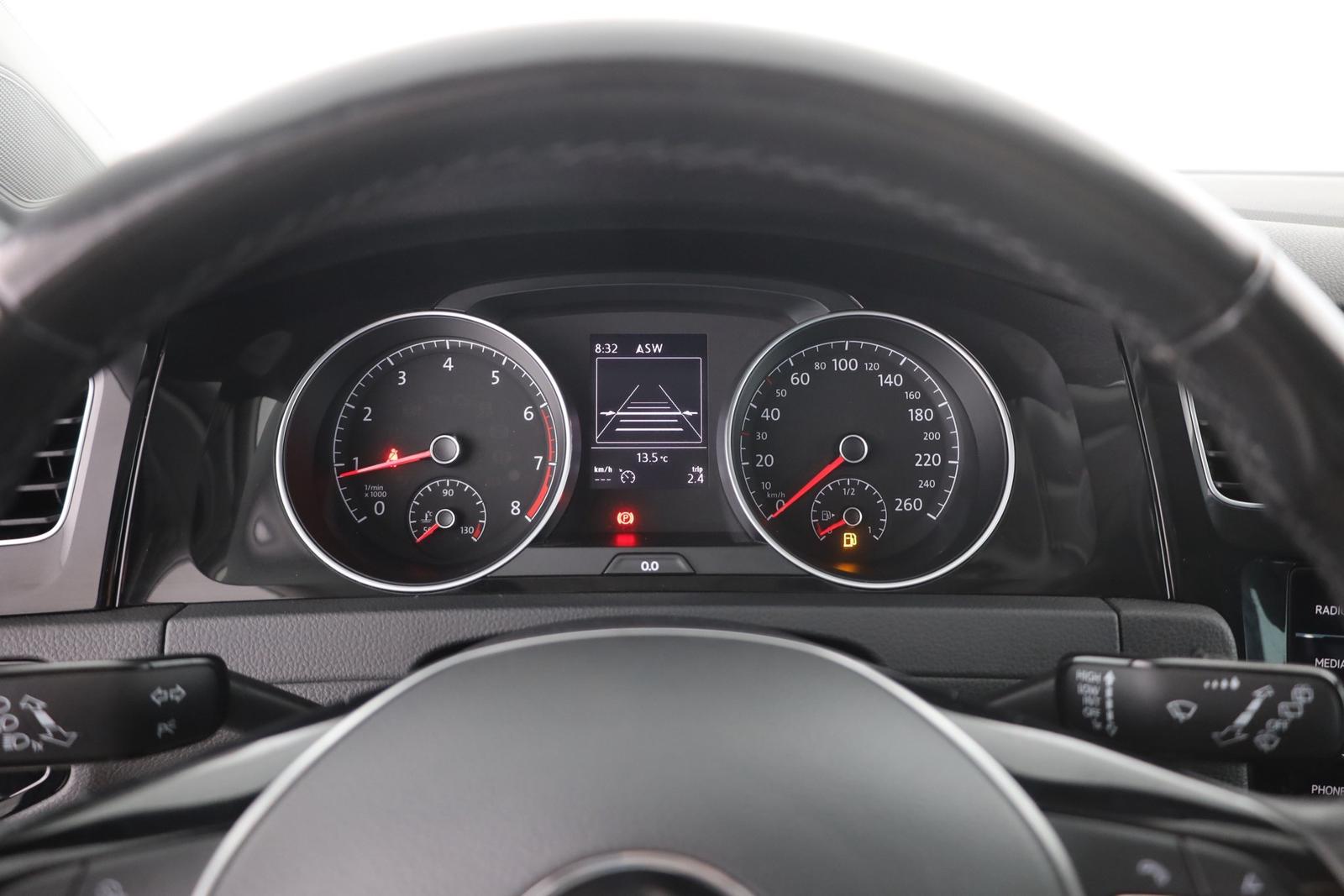 Volkswagen Golf VII Variant 1.4 TSI Sound LED Navi ACC PDC