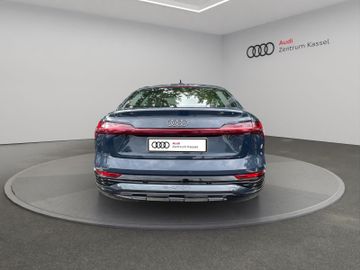 Audi Q8 e-tron - 6