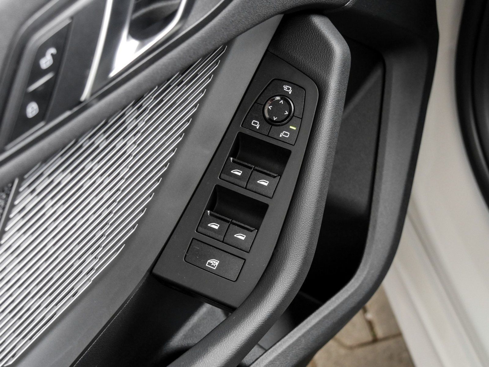 BMW 120 - Bild 11