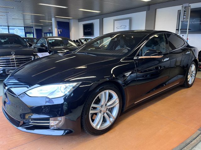 Tesla Model S 85D/PANO/AUTOPILOT/XENON/R-KAM/LEDER/AHK