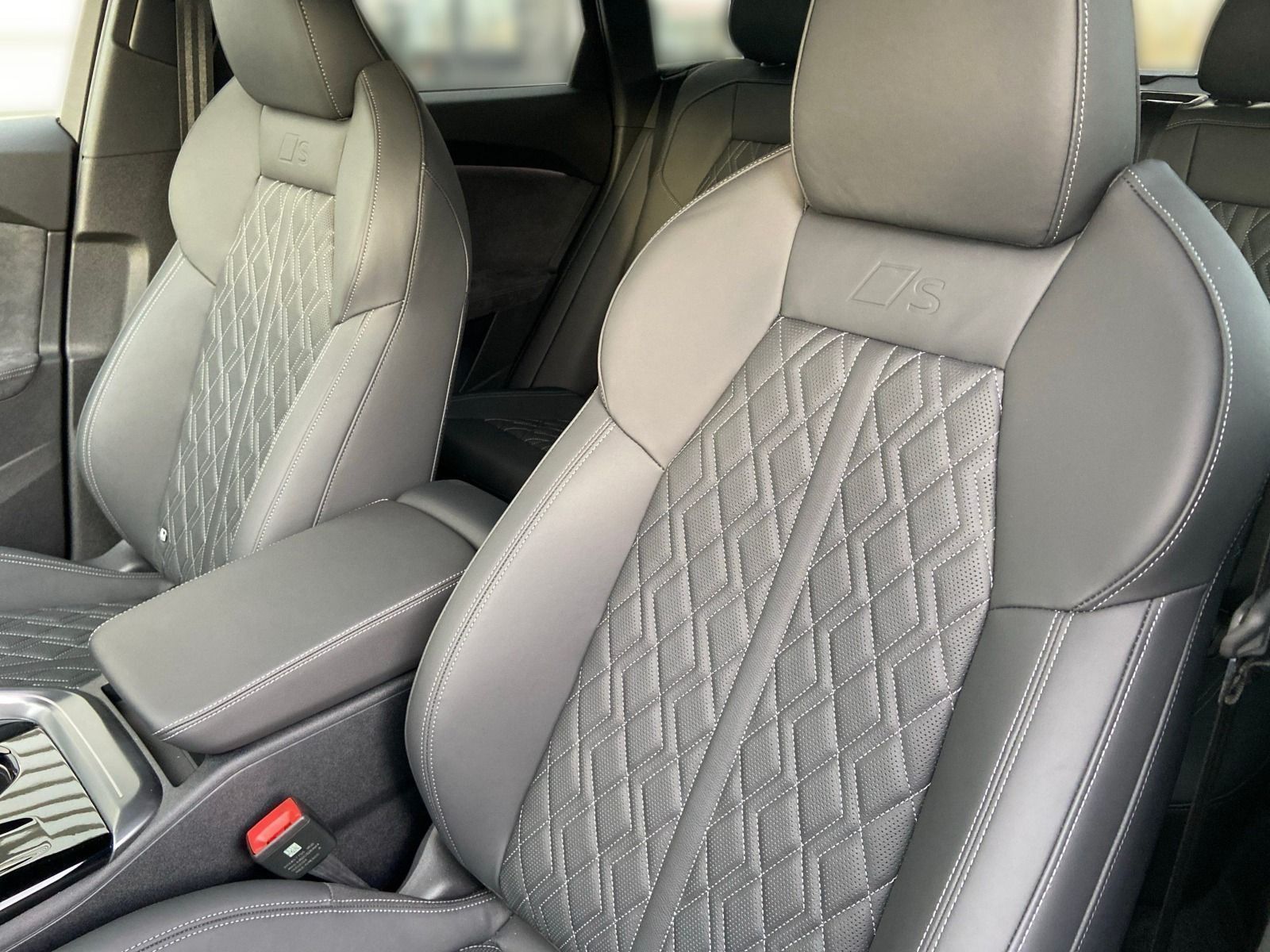 Audi SQ5 SUV TFSI OLED*Techpro*Pano*Sportsitze*21Zoll foto 14