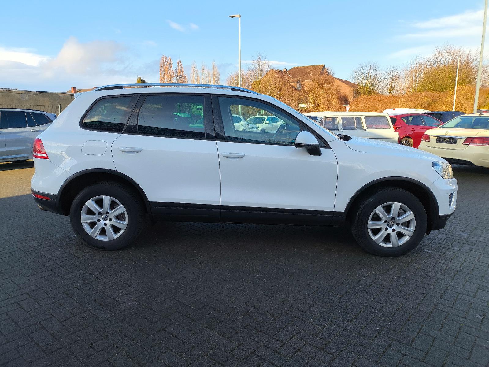 Volkswagen Touareg V6 TDI 4Motion,LEDER,NAVI,SITZHEIZUNG