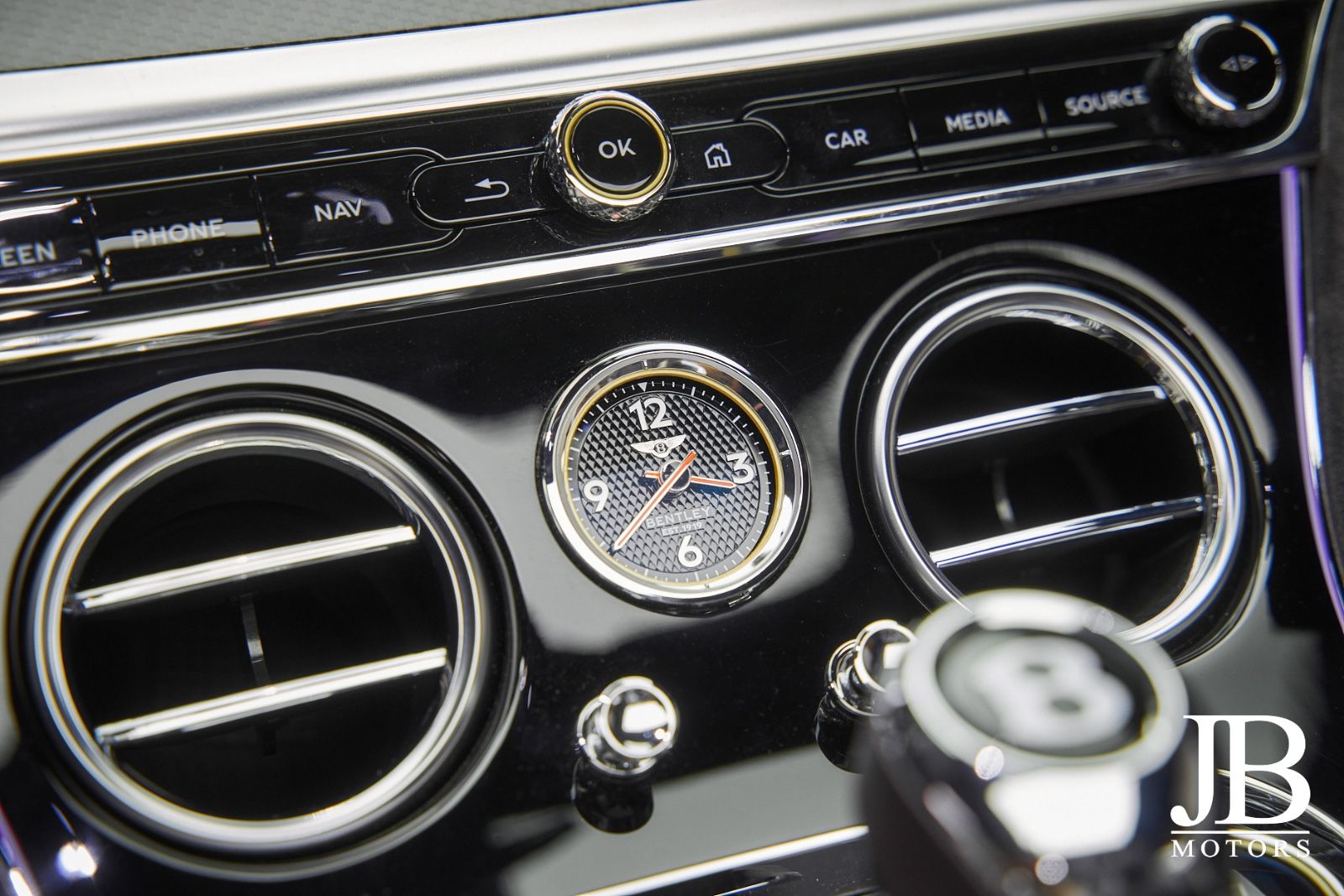 Fahrzeugabbildung Bentley Continental GT Speed Naim Ceramic Rotating Disp.