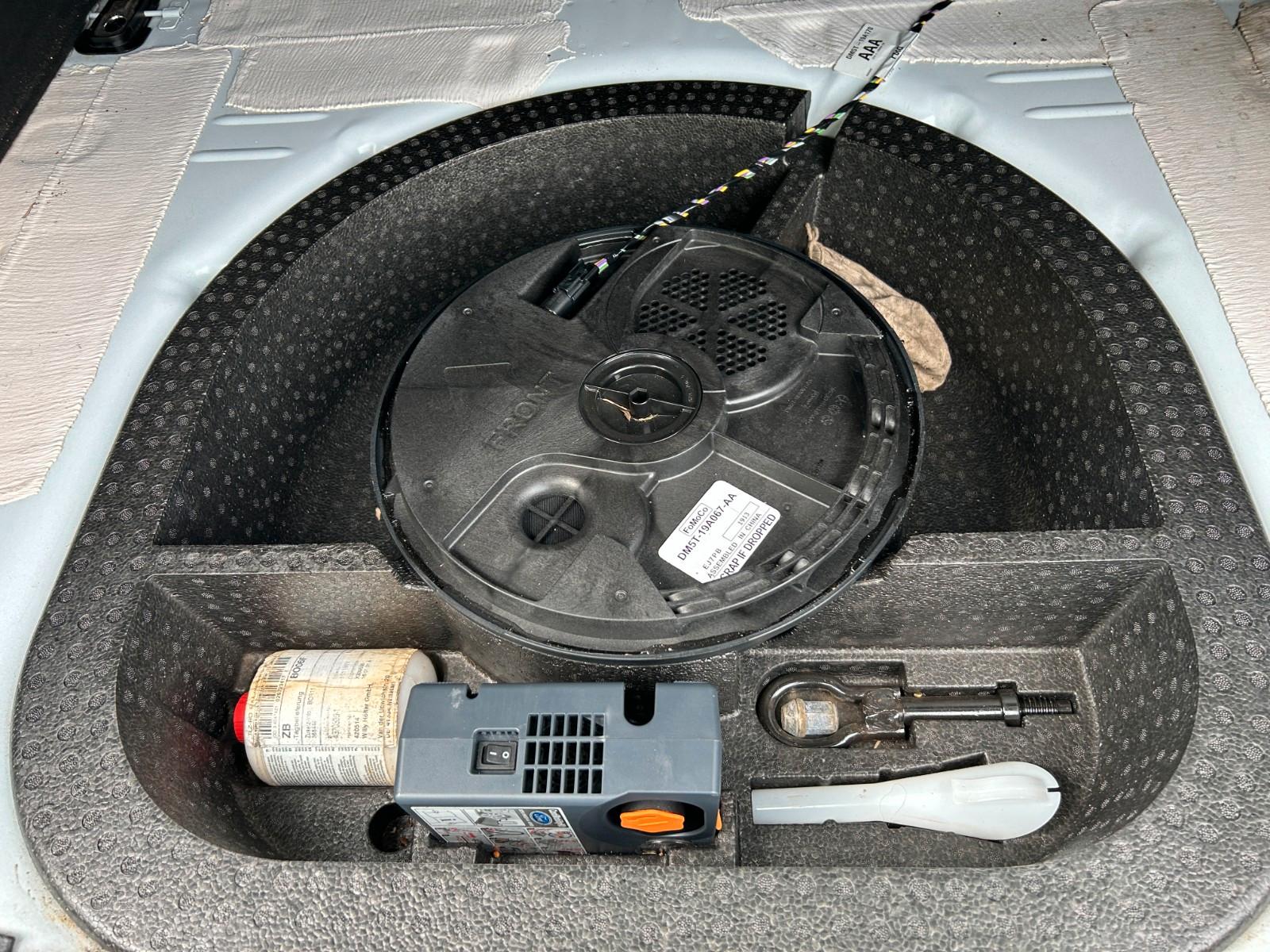 Ford Focus 2013 — photo 39