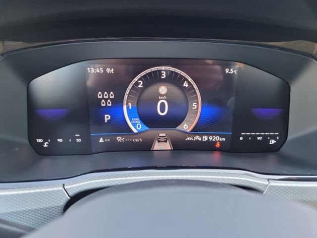 Fahrzeugabbildung Volkswagen Touran 2,0 TDI DSG MOVE EL.HECKKLAPPE 7 SITZER K