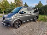 Volkswagen T6 Multivan Six Generation  - VW T6 Multivan Gebrauchtwagen in München