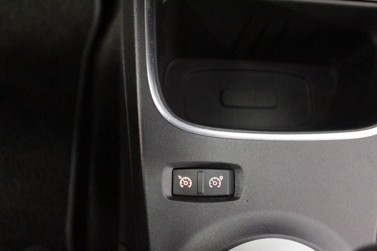 Fahrzeugabbildung Renault Twingo E-Tech 100% elektrisch*Plus Winterräder
