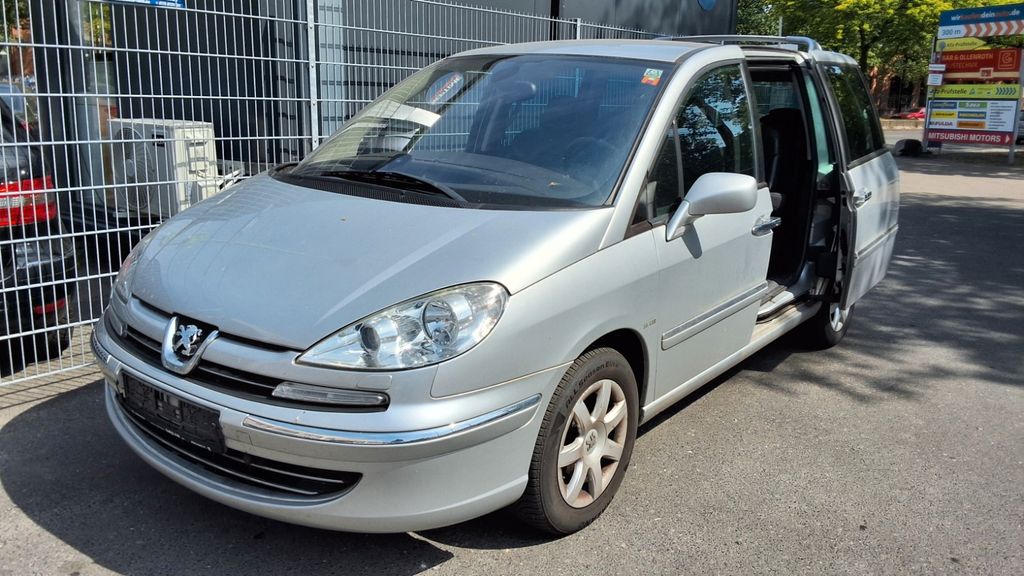Peugeot 807