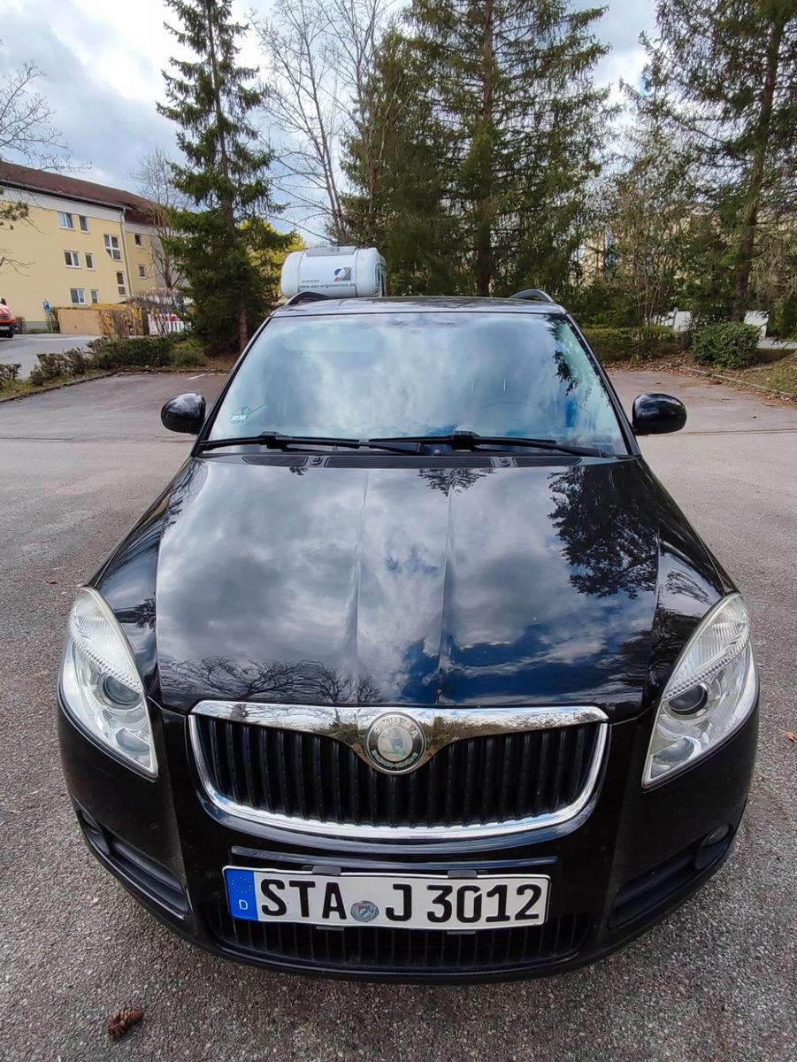 Skoda Fabia 2008 — engine 1.598 cm³, 105 HP (77kW)