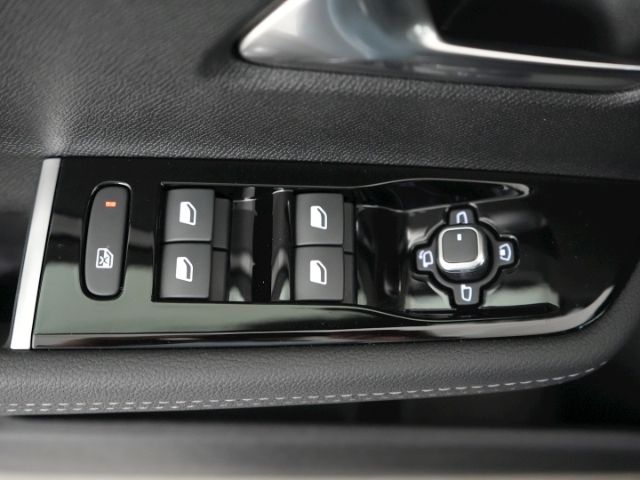 Astra L LIM. GS AT+NAVI+KEYLESS+MATRIX-LED-LICHT